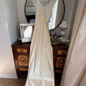 Vintage/Antique Bridal Gown